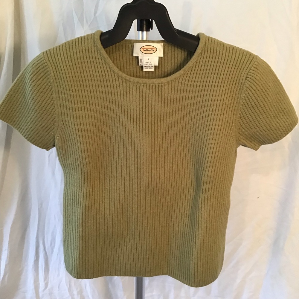 Talbots olive green 100% wool short sleeve sweater